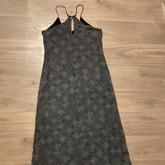 Black and white maxi dress - Picture 3 of 3